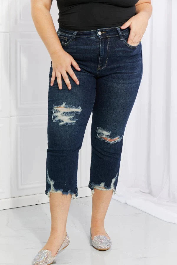 CURVY DENIM: STRAIGHT